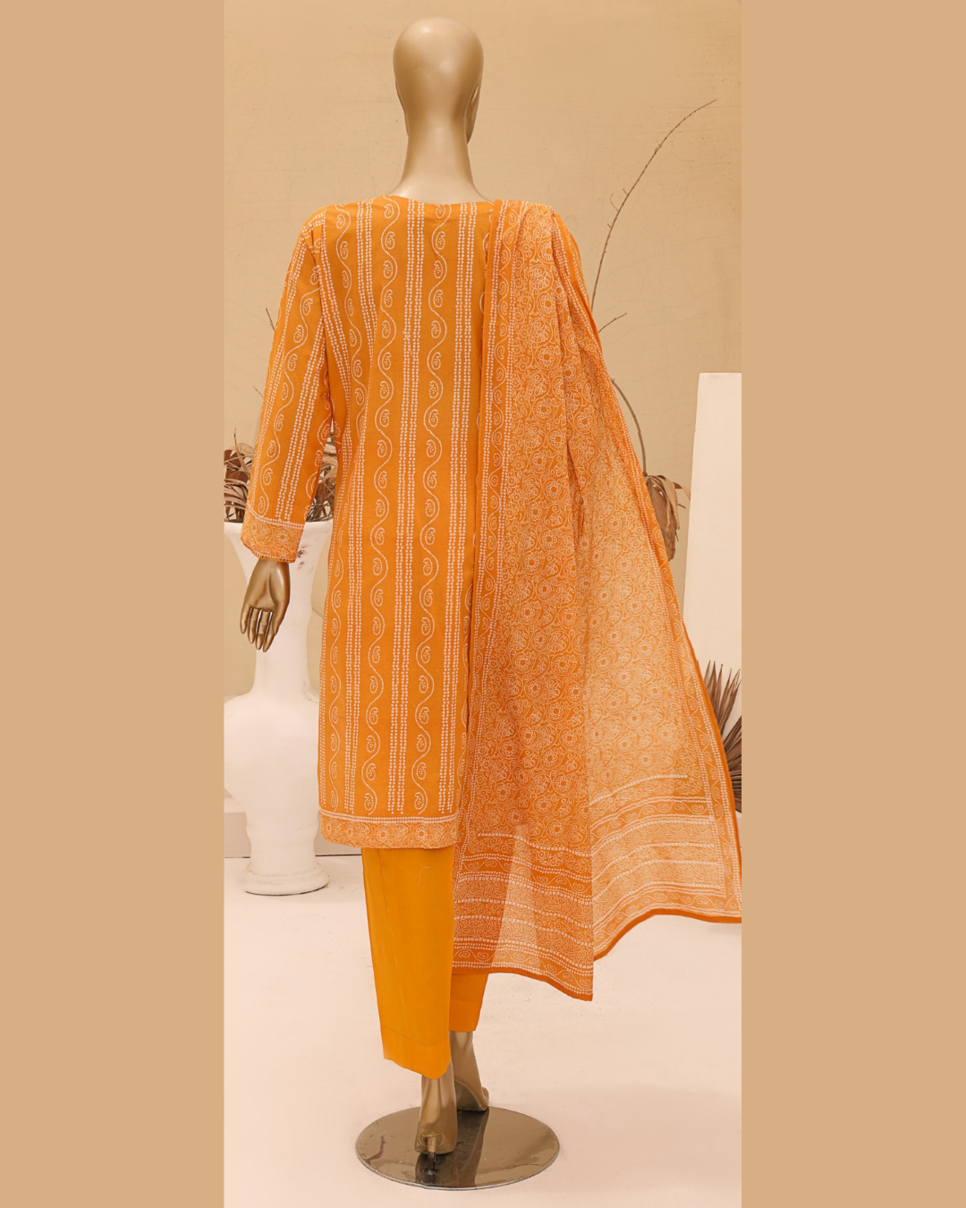 CHUNRI HZ TEXTILE BY SUHAIMA COLLECTION I EMBROIDERED LAWN COLLECTION IUNSTITCHED I ONLINE STORE