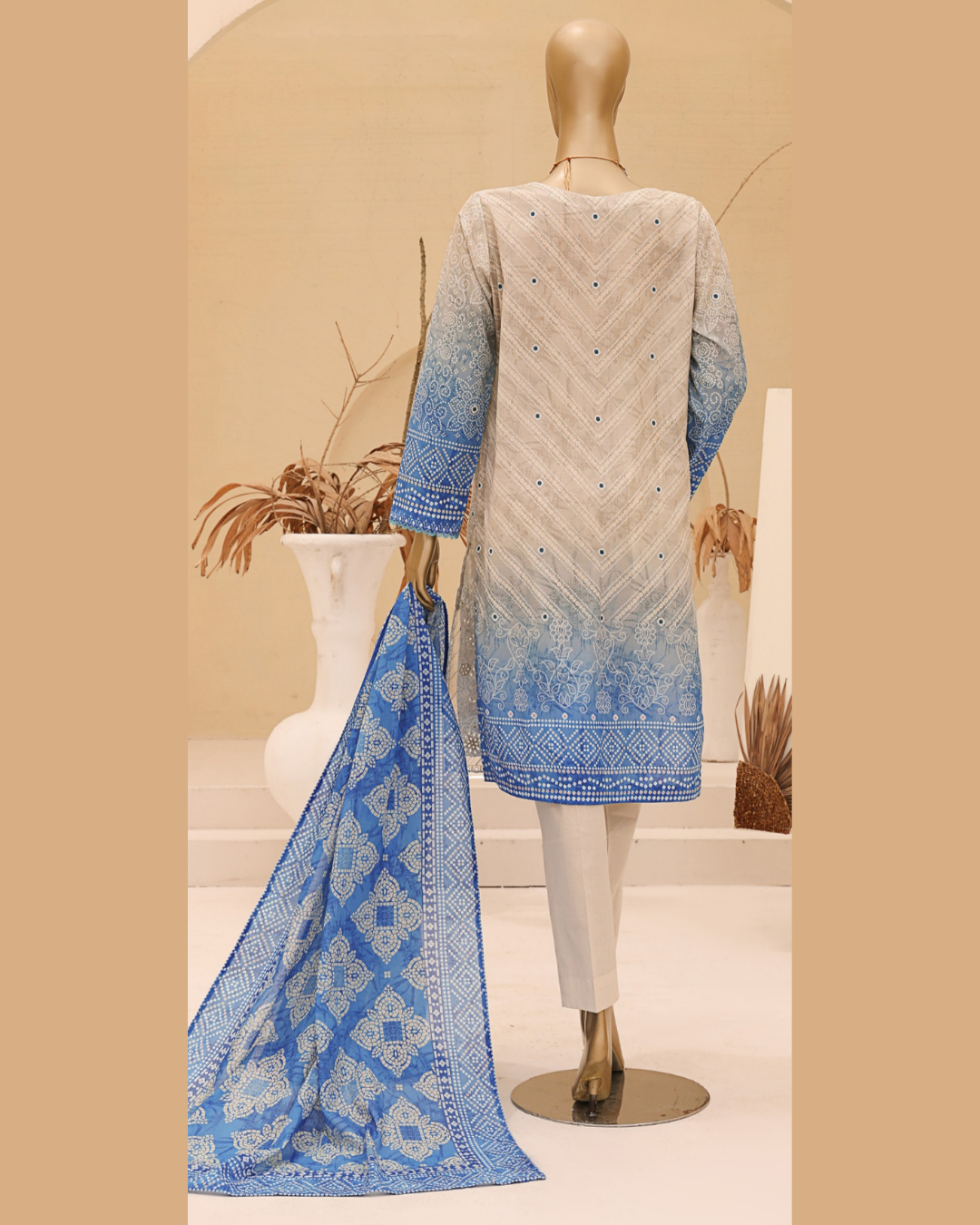 CHUNRI HZ TEXTILE BY SUHAIMA COLLECTION I EMBROIDERED LAWN COLLECTION IUNSTITCHED I ONLINE STORE