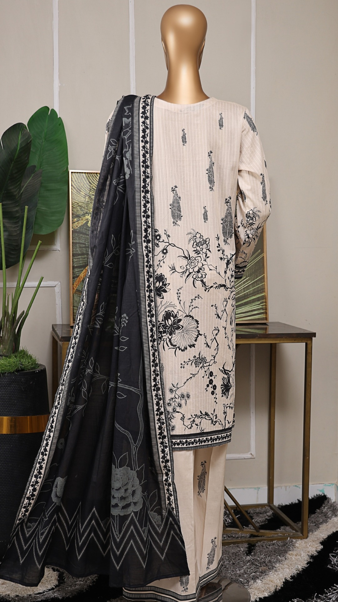 Nayab By HZ Textiles Printkari Embroidered Lawn Suit Unstitched 3 Piece- Summer Collection