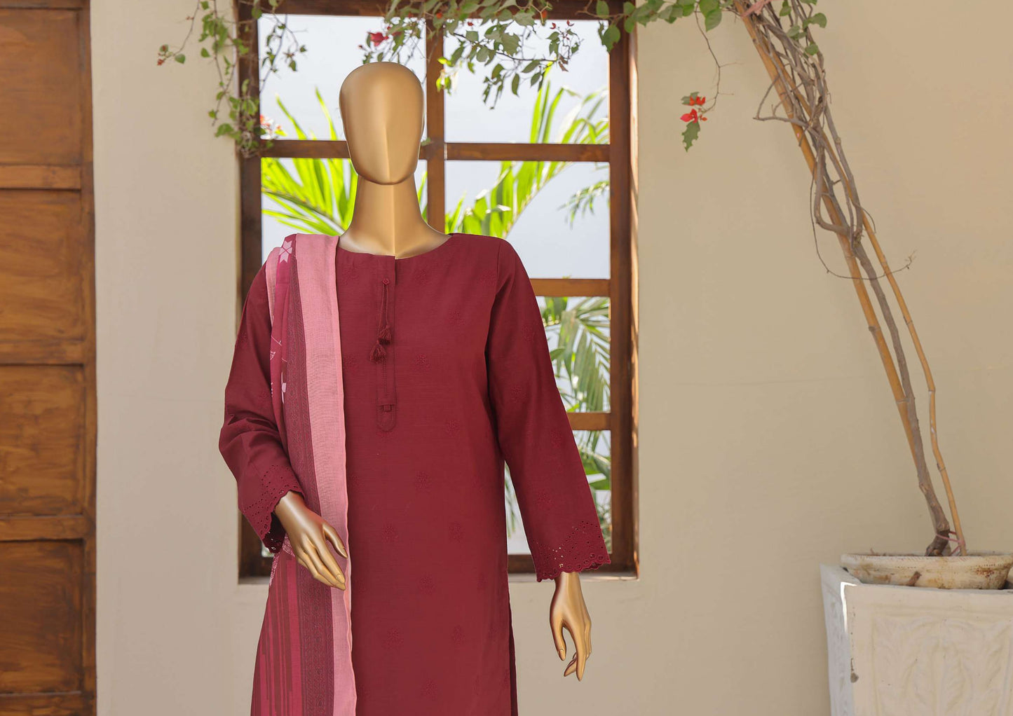 UNSTITCH KHADDAR EMBROIDERED CHIKANKARI with PASHMINA