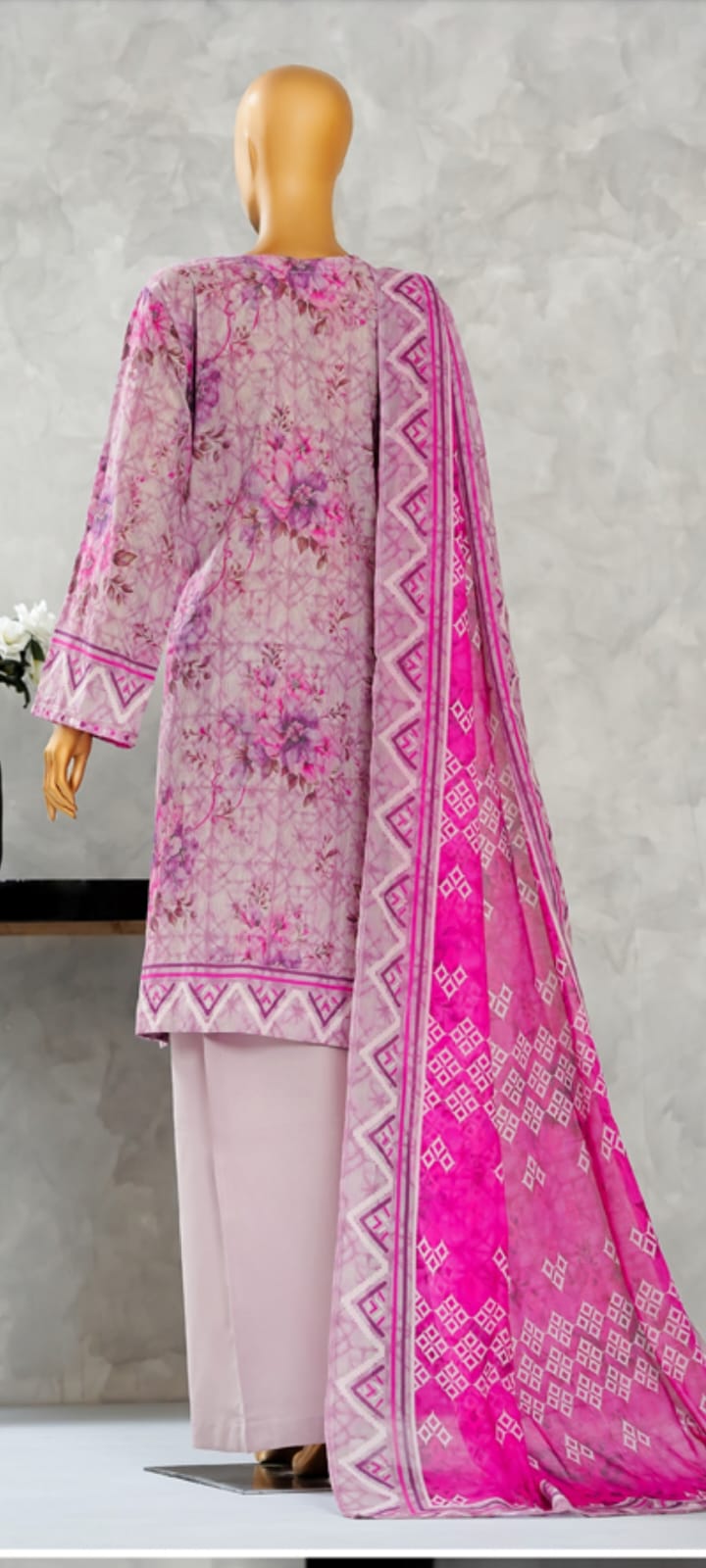 RTW I AASHKAAR I PRINTED EMBROIDERED LAWN I SUHAIMA COLLECTION I BOOKING LIVE