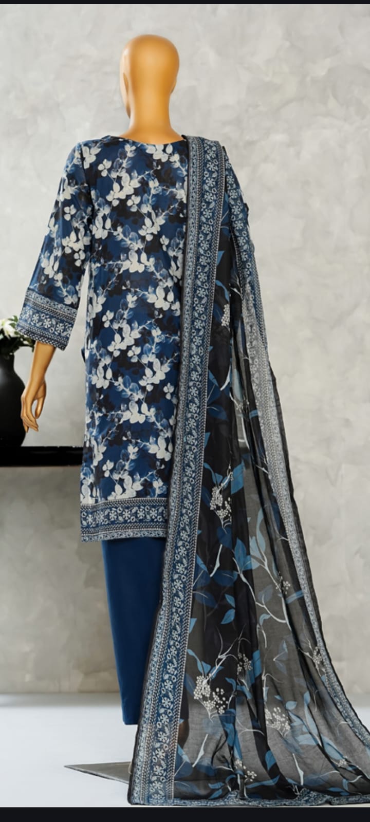 RTW I AASHKAAR I PRINTED EMBROIDERED LAWN I SUHAIMA COLLECTION I BOOKING LIVE